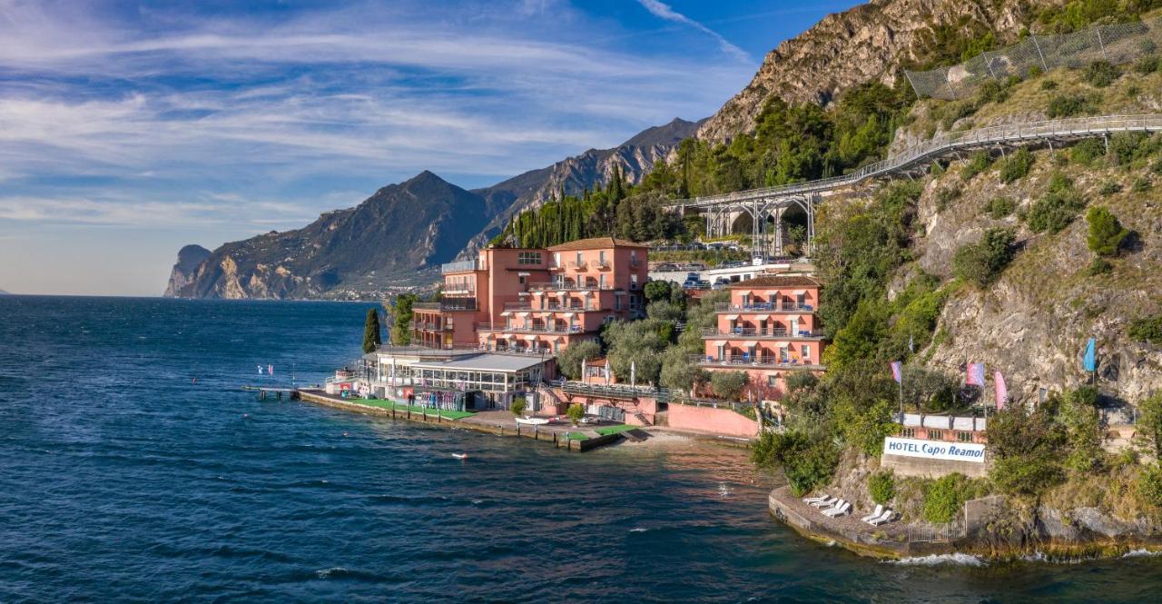 Hotel Capo Reamol Limone sul Garda Exteriör bild